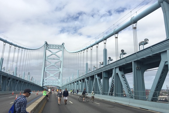 A car-free Ben Franklin Bridge